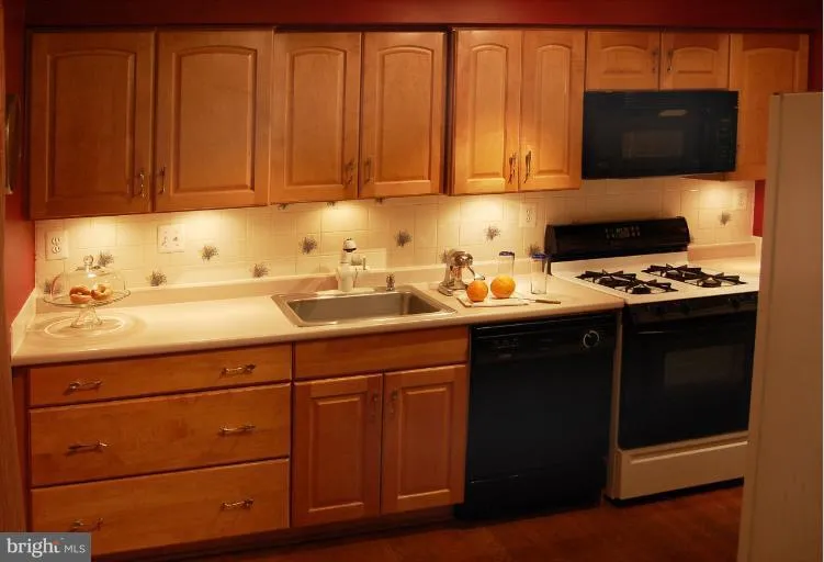 13104 COUNTRY RIDGE DRIVE, Germantown, MD 20874