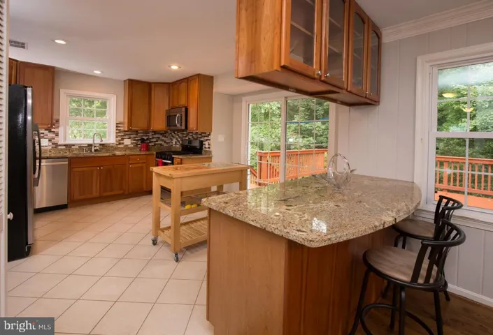 7416 Beverly Manor Dr, Annandale, Virginia 22003