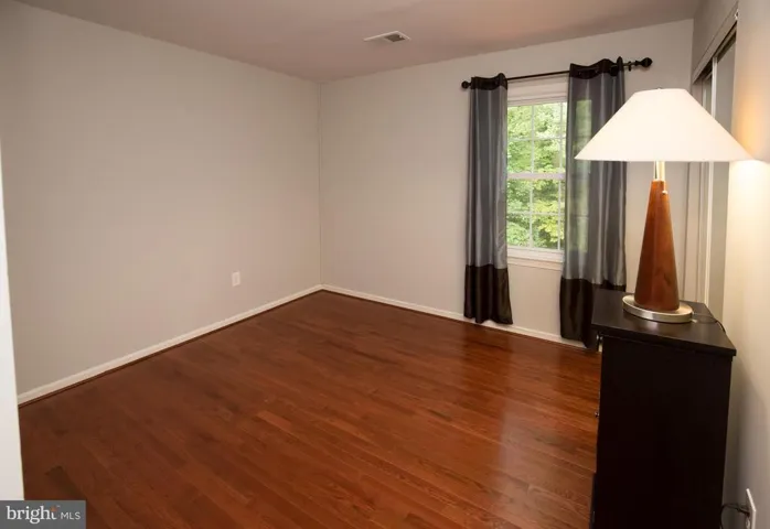 7416 Beverly Manor Dr, Annandale, Virginia 22003