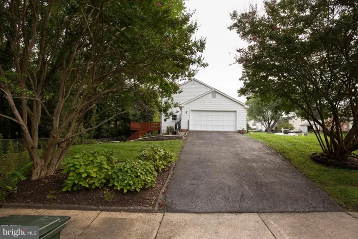 7416 Beverly Manor Dr, Annandale, Virginia 22003