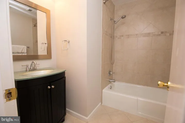 7416 Beverly Manor Dr, Annandale, Virginia 22003