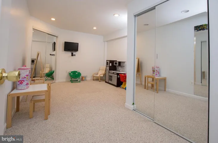 7416 Beverly Manor Dr, Annandale, Virginia 22003