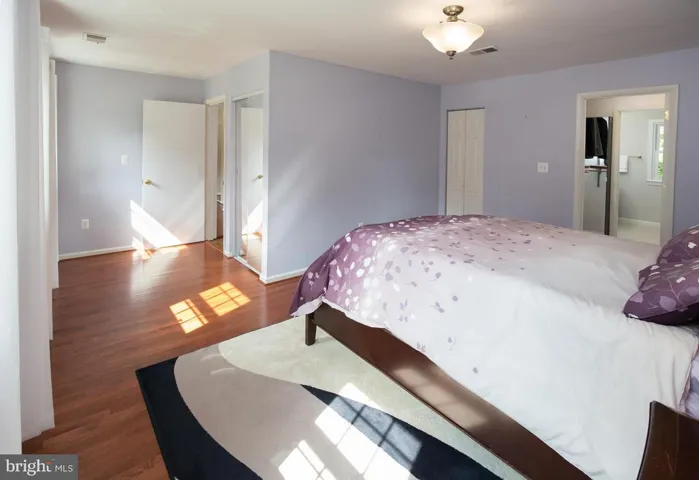 7416 Beverly Manor Dr, Annandale, Virginia 22003