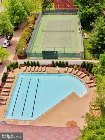 1530 Key Blvd #812, Arlington, Virginia 22209