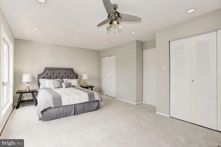 2201 Huston Pl, Herndon, Virginia 20170