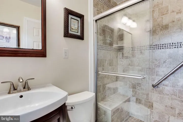 3314 Rose Ln, Falls Church, Virginia 22042