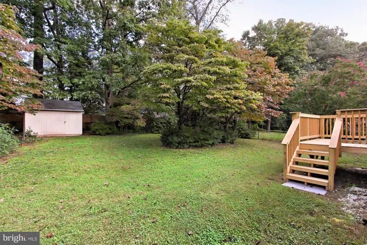 7116 Strathmore St, Falls Church, Virginia 22042
