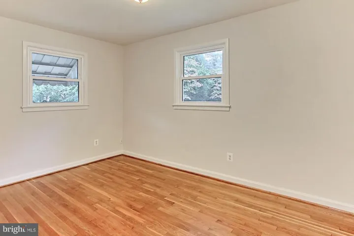 7116 Strathmore St, Falls Church, Virginia 22042