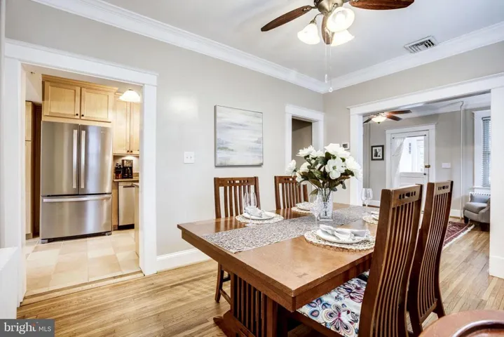 16 Masonic View Ave E, Alexandria, Virginia 22301