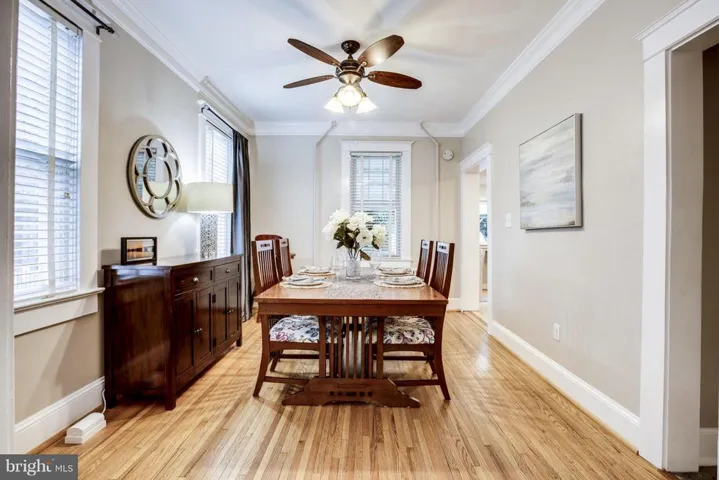 16 Masonic View Ave E, Alexandria, Virginia 22301