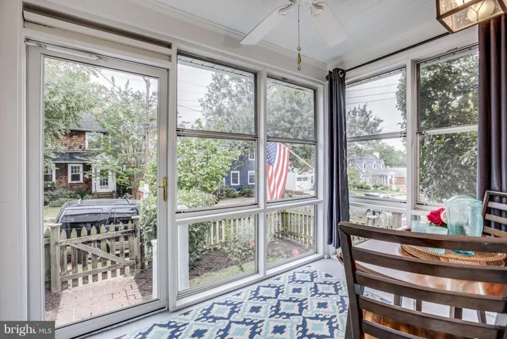 16 Masonic View Ave E, Alexandria, Virginia 22301