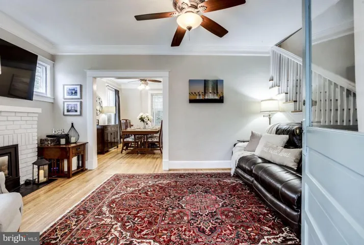 16 Masonic View Ave E, Alexandria, Virginia 22301