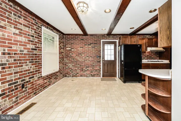 10317 Confederate Ln, Fairfax, Virginia 22030