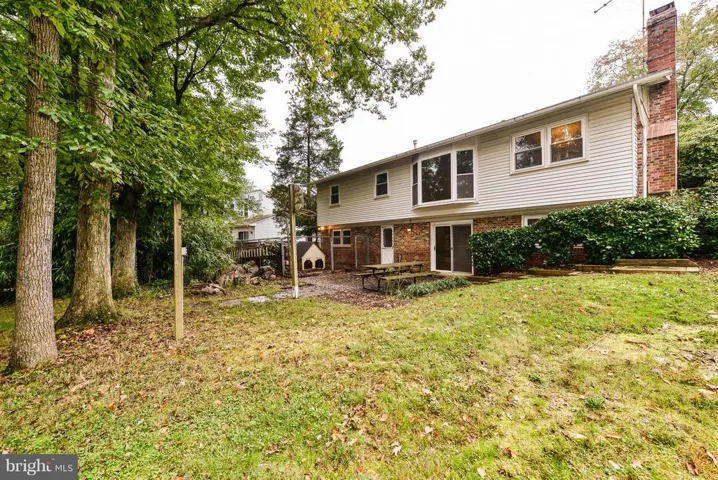 10317 Confederate Ln, Fairfax, Virginia 22030