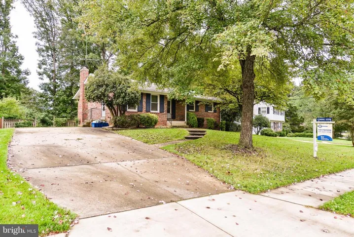 10317 Confederate Ln, Fairfax, Virginia 22030