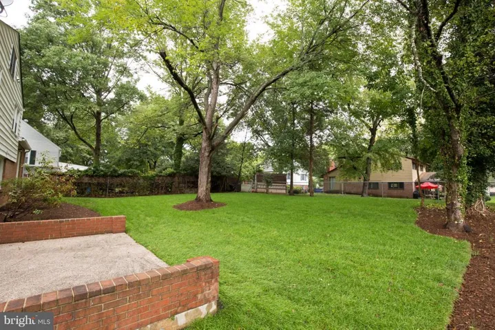 1206 Priscilla Ln, Alexandria, Virginia 22308