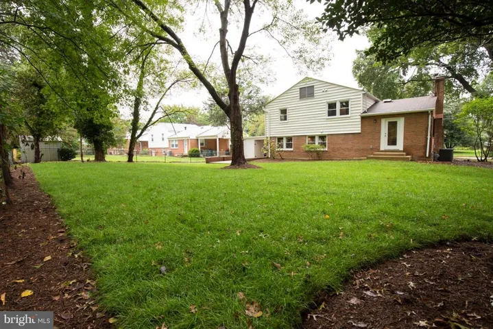 1206 Priscilla Ln, Alexandria, Virginia 22308