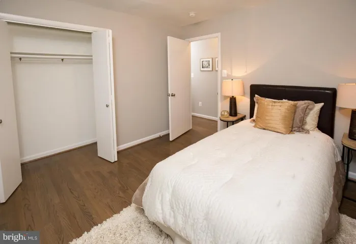 1206 Priscilla Ln, Alexandria, Virginia 22308