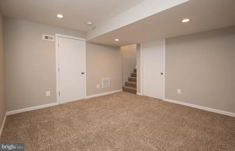 1206 Priscilla Ln, Alexandria, Virginia 22308