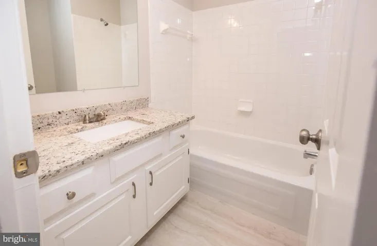 5407 Plymouth Meadows Ct, Fairfax, Virginia 22032