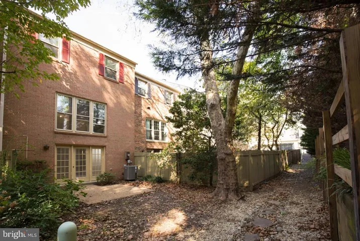 5407 Plymouth Meadows Ct, Fairfax, Virginia 22032