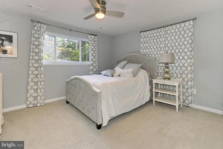 6519 Jay Miller Dr, Falls Church, Virginia 22041