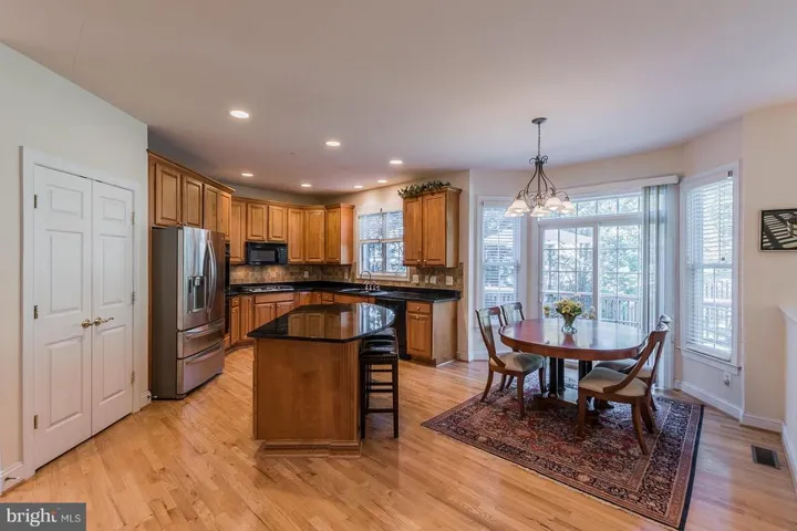 2044 Lord Fairfax Rd, Vienna, Virginia 22182