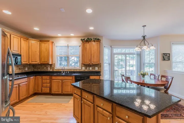 2044 Lord Fairfax Rd, Vienna, Virginia 22182