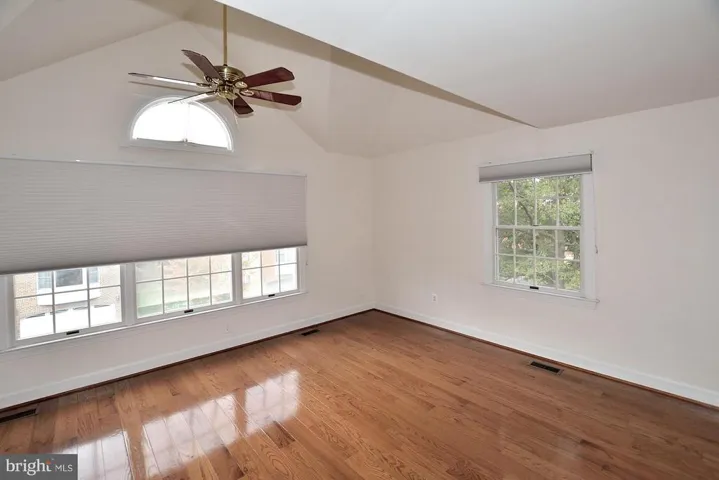 8171 Madrillon Ct, Vienna, Virginia 22182