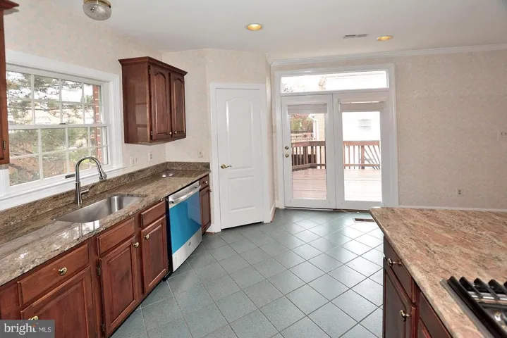 8171 Madrillon Ct, Vienna, Virginia 22182