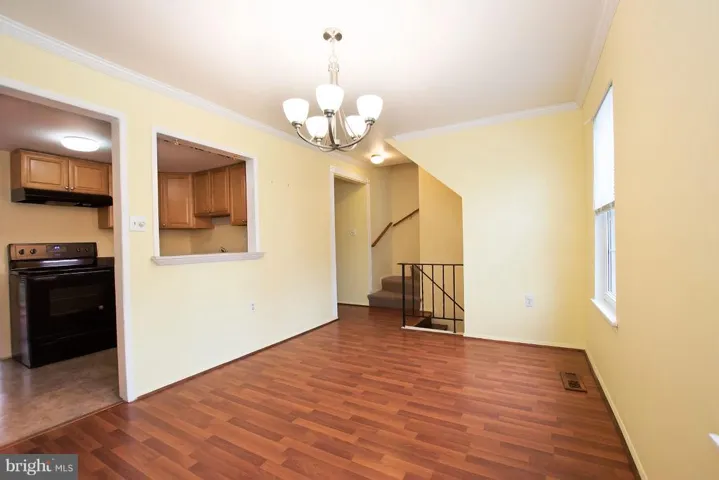 9639 Lindenbrook St, Fairfax, Virginia 22031
