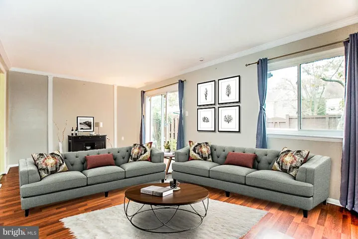 9639 Lindenbrook St, Fairfax, Virginia 22031