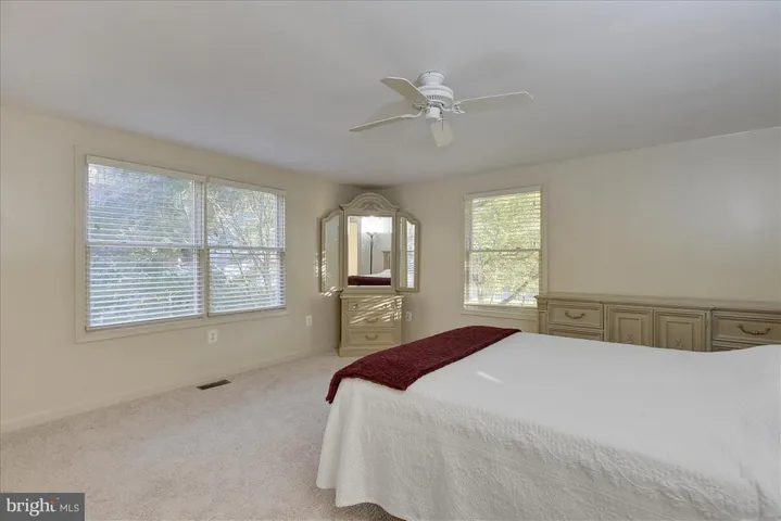 405 Ridge Rd Sw, Vienna, Virginia 22180