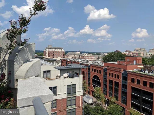 1021 N Garfield St #234, Arlington, Virginia 22201