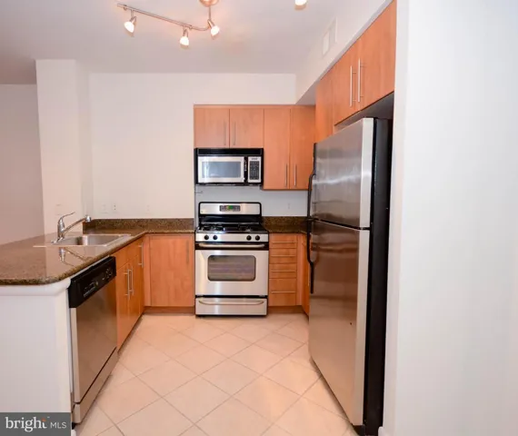1021 N Garfield St #234, Arlington, Virginia 22201