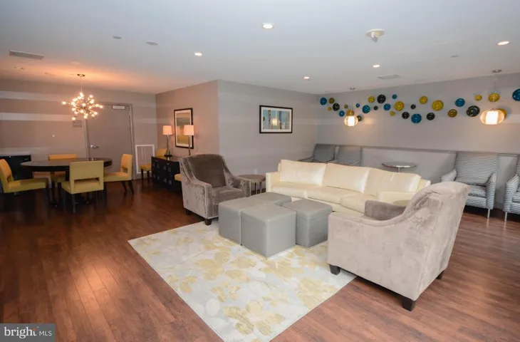 1021 N Garfield St #234, Arlington, Virginia 22201