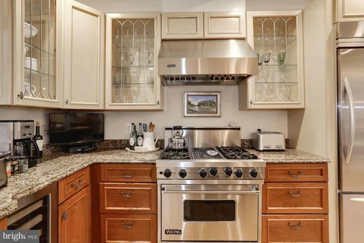 312st Little Falls St, Falls Church, Virginia 22046