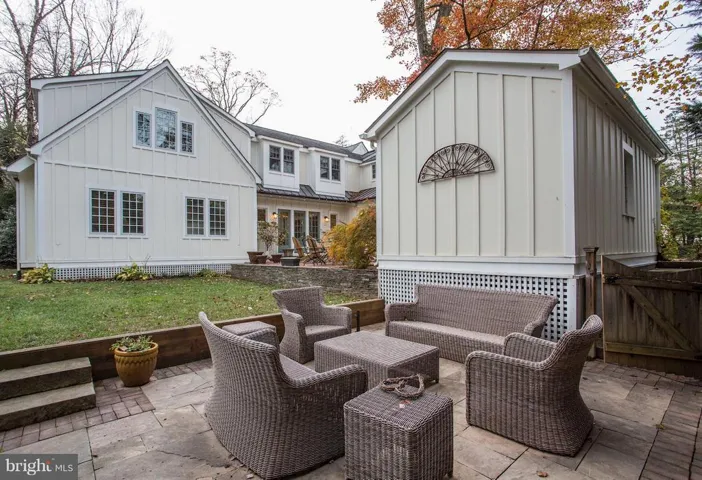 312st Little Falls St, Falls Church, Virginia 22046