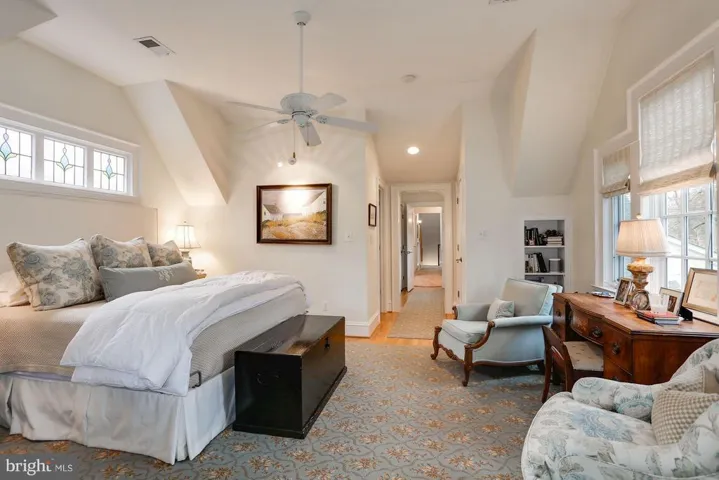 312st Little Falls St, Falls Church, Virginia 22046