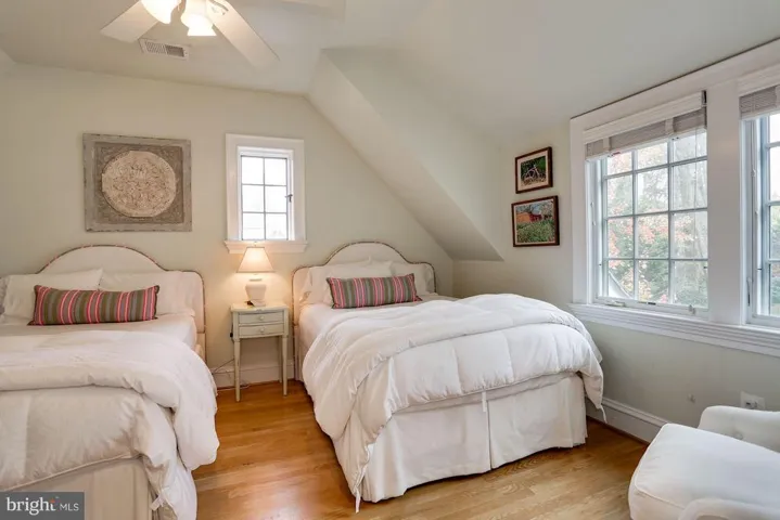 312st Little Falls St, Falls Church, Virginia 22046