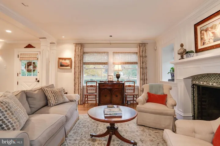 312st Little Falls St, Falls Church, Virginia 22046