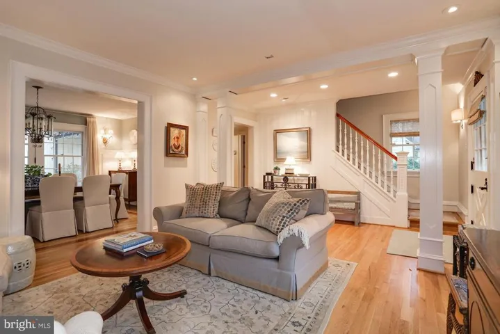 312st Little Falls St, Falls Church, Virginia 22046