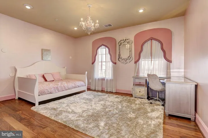 11716 Wood Thrush Ln, Potomac, Maryland 20854