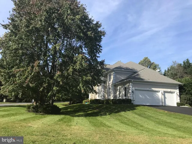 12200 Goldenchain Ct, Herndon, Virginia 20171