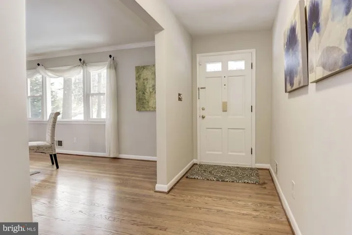 7052 Cindy Ln, Annandale, Virginia 22003
