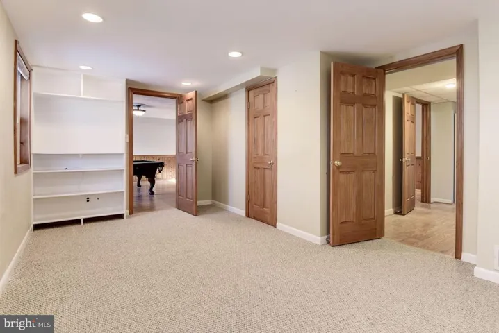 7052 Cindy Ln, Annandale, Virginia 22003