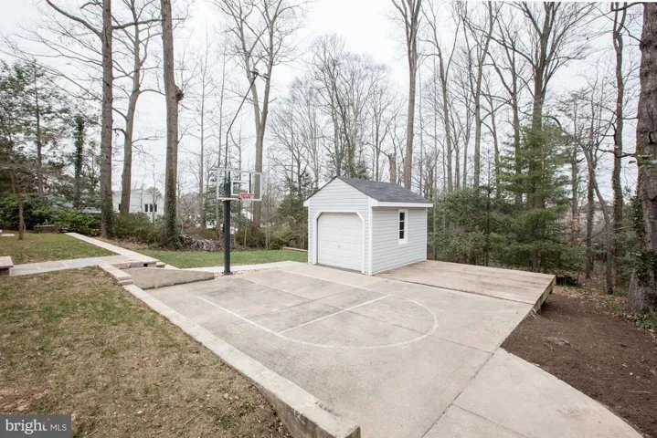 7052 Cindy Ln, Annandale, Virginia 22003