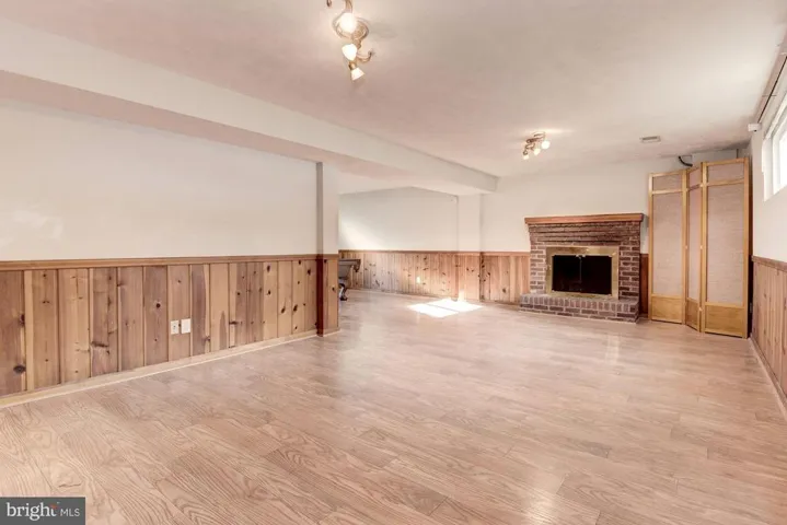 7052 Cindy Ln, Annandale, Virginia 22003