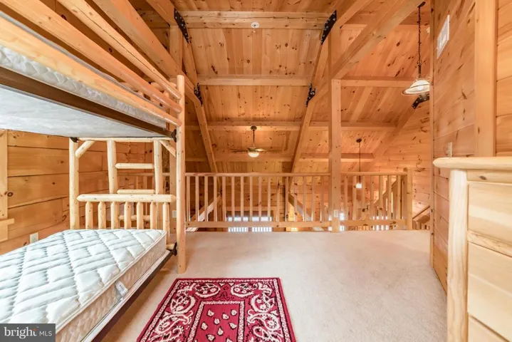 978 Spring Mountain Way, Fort Valley, Virginia 22652