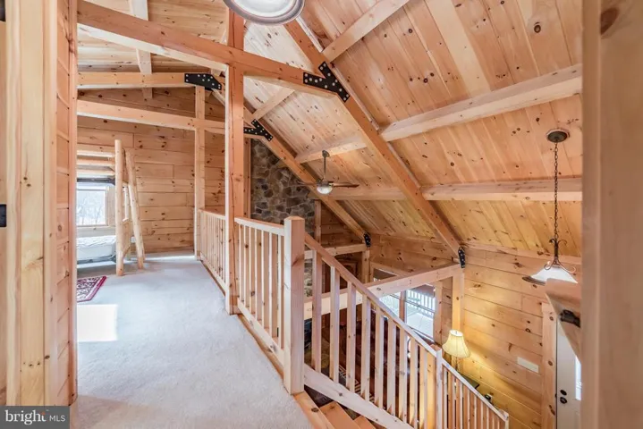 978 Spring Mountain Way, Fort Valley, Virginia 22652